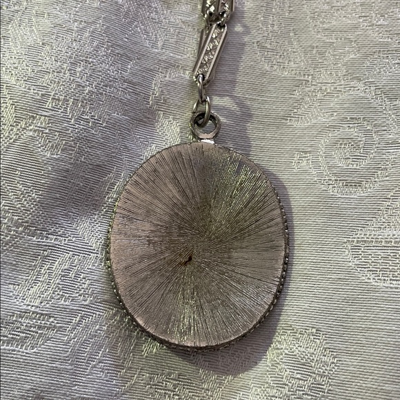 Vintage Silver Tone and Faux Turquoise Stone Pendant Necklace. - Picture 6 of 6